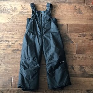 Girls black snow pants!   Size 4
